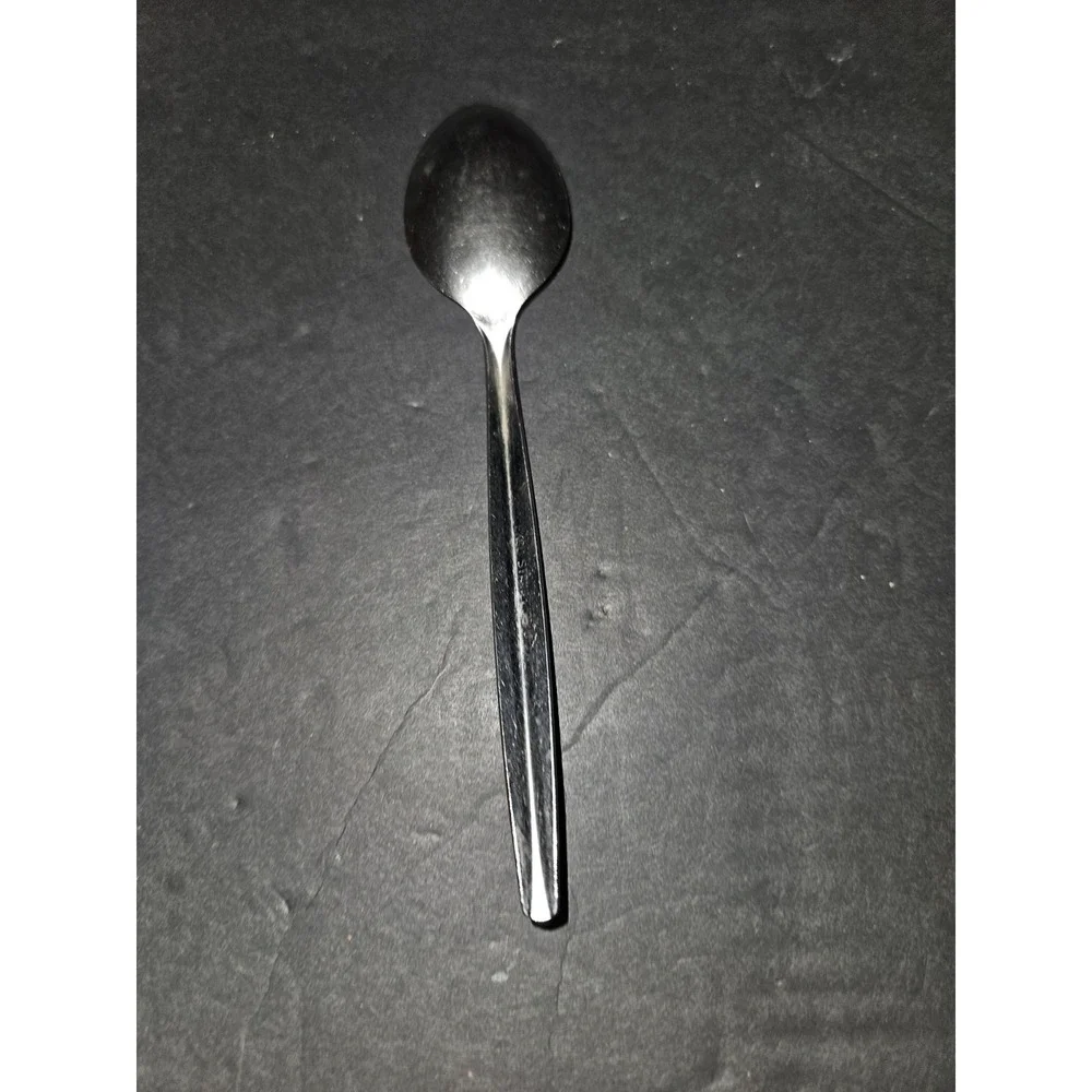 Oneida Satinque Teaspoon‎ Plain